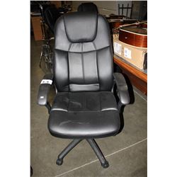 BLACK ADJUSTABLE ROLLING OFFICE CHAIR