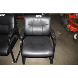 BLACK PADDED OFFICE CHAIR