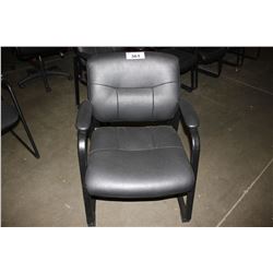 BLACK PADDED OFFICE CHAIR