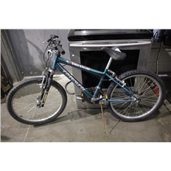 METALLIC BLUE TRIUMPH VERTICAL18 18-SPEED MOUNTAIN BICYCLE