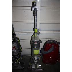 HOOVER AIR WINDTUNNEL LIGHTWEIGHT MULTI-CYCLONIC UPRIGHT VACUUM