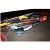 Image 2 : LOT INCLUDING SNOW SHOVELS, CAR BRUSHES, HEDGE TRIMMER AND MORE