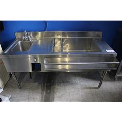 5' STAINLESS STEEL QUEST COMMERCIAL WASH STATION WITH FAUCET