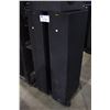 Image 2 : PAIR OF KLIPSCH R-26F TOWER SPEAKERS