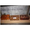 Image 2 : 3 CARVED WOOD BOXES