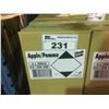Image 2 : 2 BOXES 6 X 500ML FLASH DASH APPLE AUTOMOTIVE DASHBOARD CLEANER