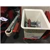 Image 2 : RED INDUSTRIAL BOOT STRETCHER WITH PARTS AND TOOLING