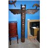 Image 1 : APPROX 5.5' TOTEM POLE