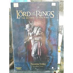 THE LORD OF THE RINGS THE RETURN OF THE KING HARADRIM SOLDIER POLYSTONE STATUE