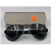 Image 2 : PAIR OF RAY-BAN SUNGLASSES WITH CASE