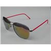 Image 2 : PAIR OF FOSTER GRANT SUNGLASSES