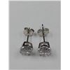 Image 2 : STERLING SILVER STUD EARRINGS WITH WHITE STONES