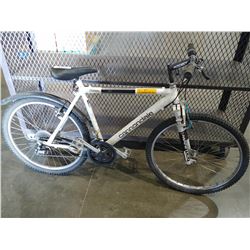 WHITE CANNONDALE SIDI 21 SPEED MOUNTAIN BIKE