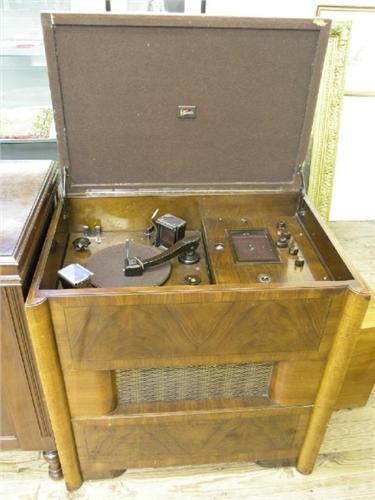 A 1930's Marconi Model 367 console radiogram, with autochanger in ...