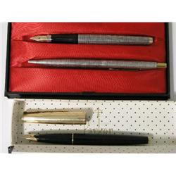 A Parker Ciselle sterling silver fountain pen and pencil duo set, with grid pattern finish throughou