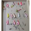 Image 1 : FISHING LURES (VINTAGE) *OVER 20* (SOME NEW)