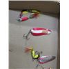 Image 2 : FISHING LURES (VINTAGE) *OVER 20* (SOME NEW)