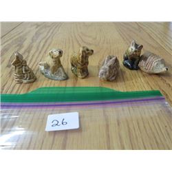 J WADE FIGURINES *DOGS & RABBIT* (6 PACK)