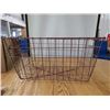 Image 3 : WINE SHOPPING BASKET (METAL)