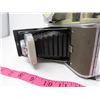 Image 3 : CAMERA (POLAROID LAND) *FOLDOUT W/FLASH* (MODEL 80)