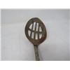 Image 5 : KITCHEN UTENSILS (ASSORTED WOODEN HANDLE)