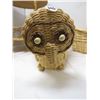 Image 6 : LOT OF 5 WICKER (OWL, BASKET, 3 TIER SHELF & 2 CUPS)