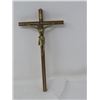 Image 12 : LOT OF 3 CRUCIFIXES & HOLY WATER WALL MOUNT ORNAMENT