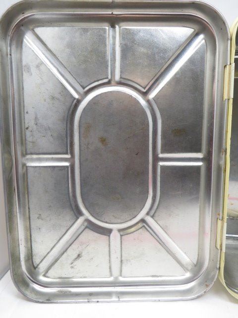 BREAD BOX GSW NICE SHAPE BREAD BOX GSW NICE SHAPE