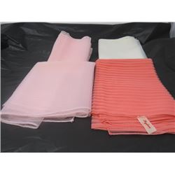SCARFS (ASSORTED) *PINK & WHITE*