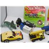 Image 2 : LOT OF ANTIQUE TOYS, HOT WHEELS, TONKA, ETC)