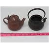 Image 1 : TEA POTS (CAST & ENAMEL) *QTY 2*