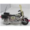 Image 5 : LOT OF TOYS, ETC (SNOOP FRICTION CHIPS MOTORCYCLE, ETC)