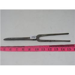 ANTIQUE HAIR CURLER