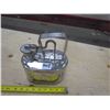 Image 4 : FUEL CONTAINER *F881A* (PROTECTOR SEAL) *CHICAGO*