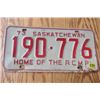 Image 4 : LOT OF 2 1973 SASKATCHEWAN "RCMP" LICENCE PLATES