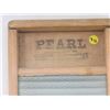 Image 3 : WASHBOARD 'PEARL' (CANADIAN WOODENWARE; 8" X 17")