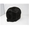 Image 2 : LADIES FUR HAT (22")