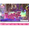 Image 3 : YASMIN 'PARTY FIESTA' BRATZ DOLL (10TH ANNIVERSARY) *IN BOX*