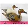 Image 8 : LOT OF 3 DUCK FIGURINES (GIFTWARE, GIFTCRAFT, & ENESCO)