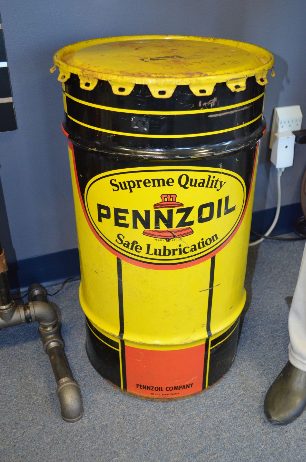 Pennzoil Oil Drum