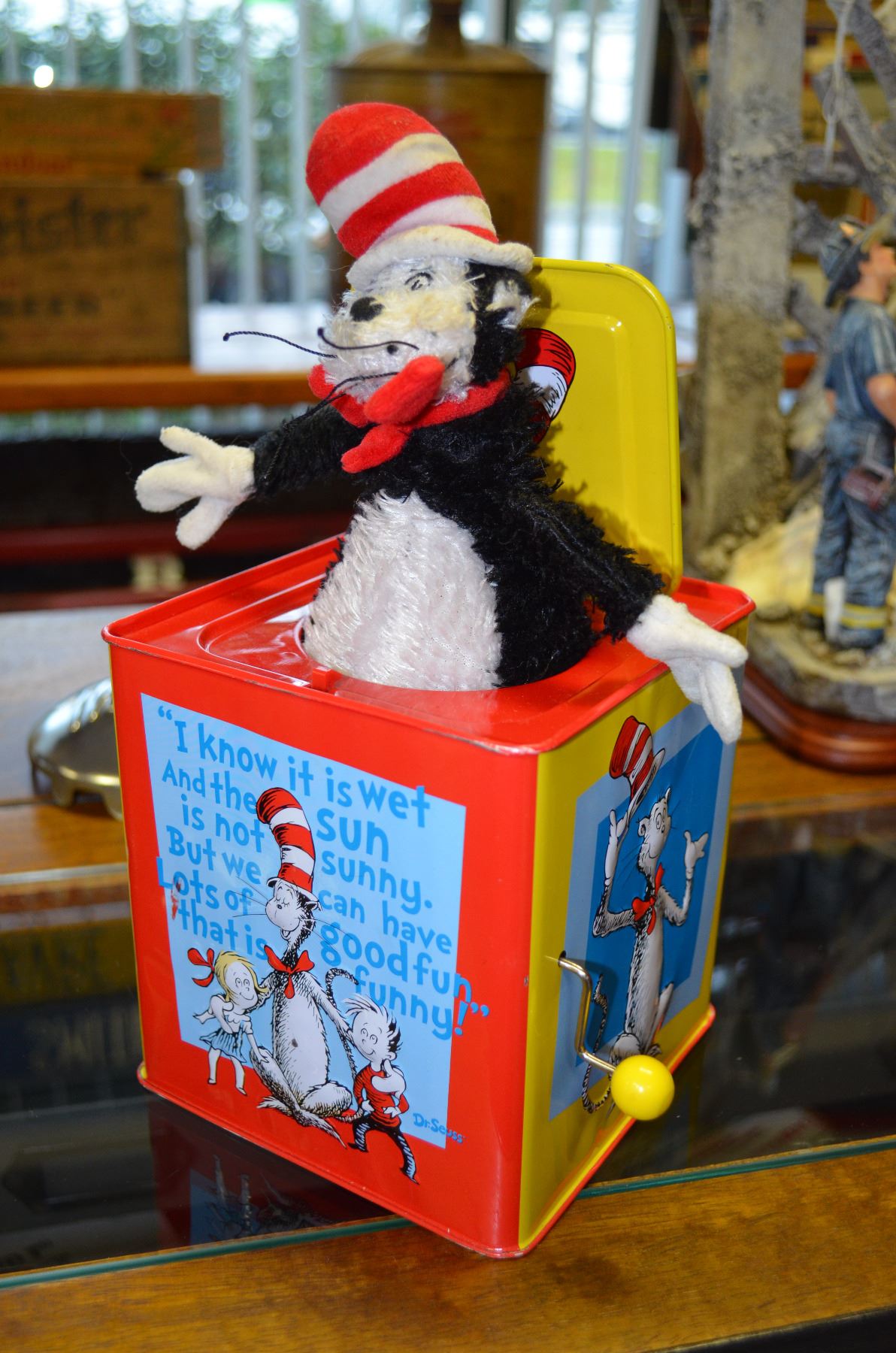 Cat-in-the-hat - Jack-in-the-box - New Condition