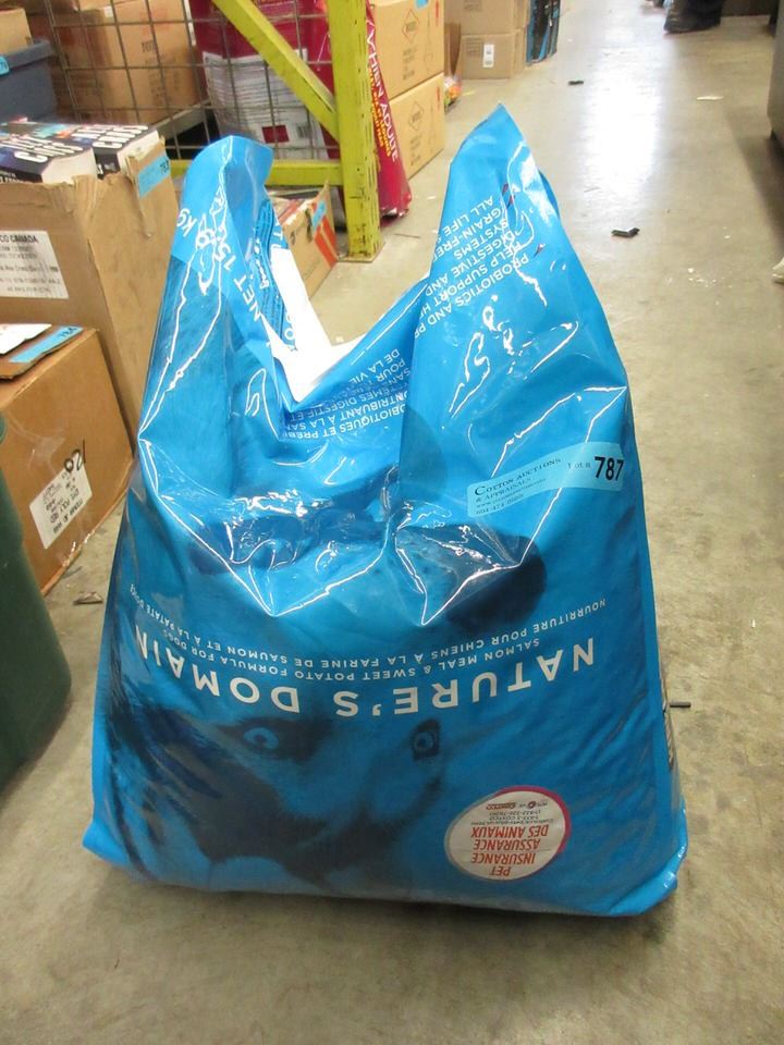 15 KG Bag of Kirkland Dry Dog Food Resealed