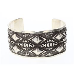 Tahe Heavy Stamp Thick Gauge Bracelet