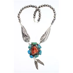 Contemporary Spiny Oyster & Turquoise Leaves & Beads