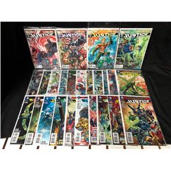 JUSTICE LEAGUE COMIC BOOK LOT (DC COMICS)