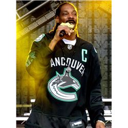 2 X SNOOP DOGG CONCERT FLOOR TICKETS (FRIDAY FEBRUARY 22ND) ROGERS ARENA, VANCOUVER BC