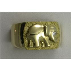 18K DIAMOND ELEPHANT RING