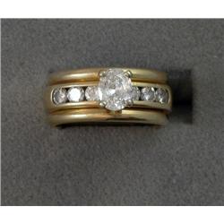 14K OVAL & ROUND DIAMOND WEDDING RING