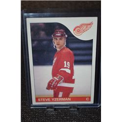 1985-86 O-Pee-Chee #29 Steve Yzerman