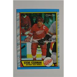 1988-89 O-Pee-Chee Box Bottoms #L Steve Yzerman